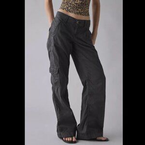 BDG Urban Outfitters Gray Low Rise Cargo Straight Leg Pants Size XXS NWT